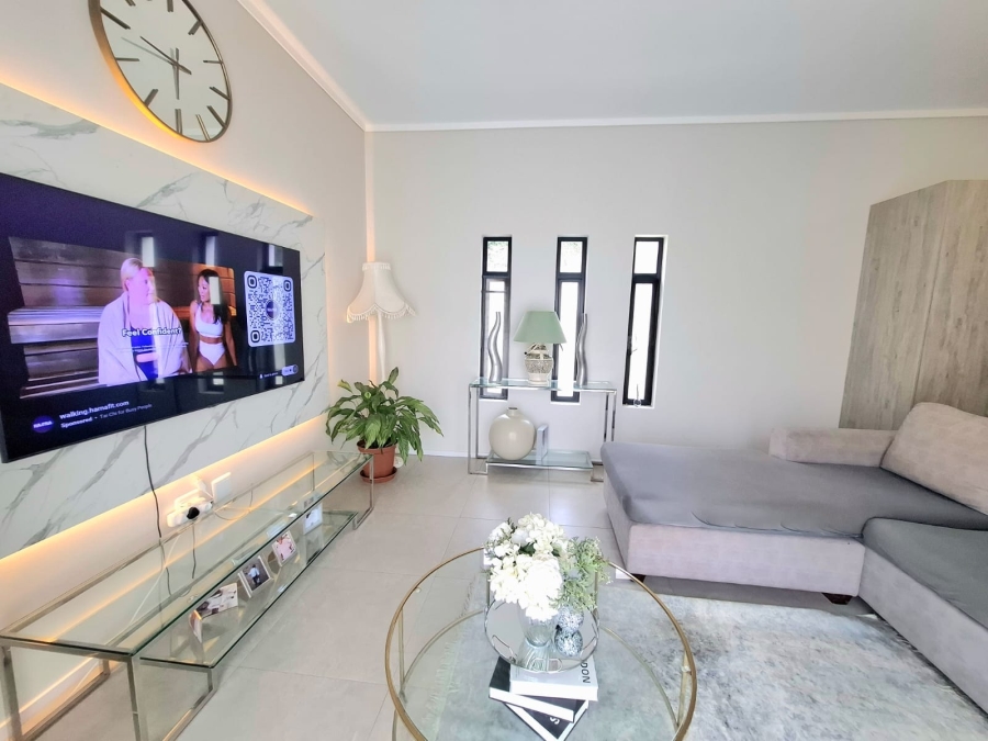 3 Bedroom Property for Sale in Nahoon Valley Park Eastern Cape